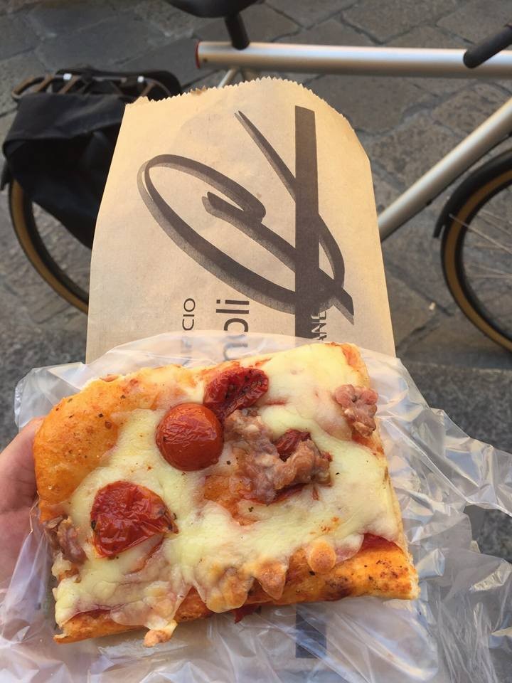Pizza in Parma - Sausage and Sundried Tomato - Looks a little like MYO pizza hey?!